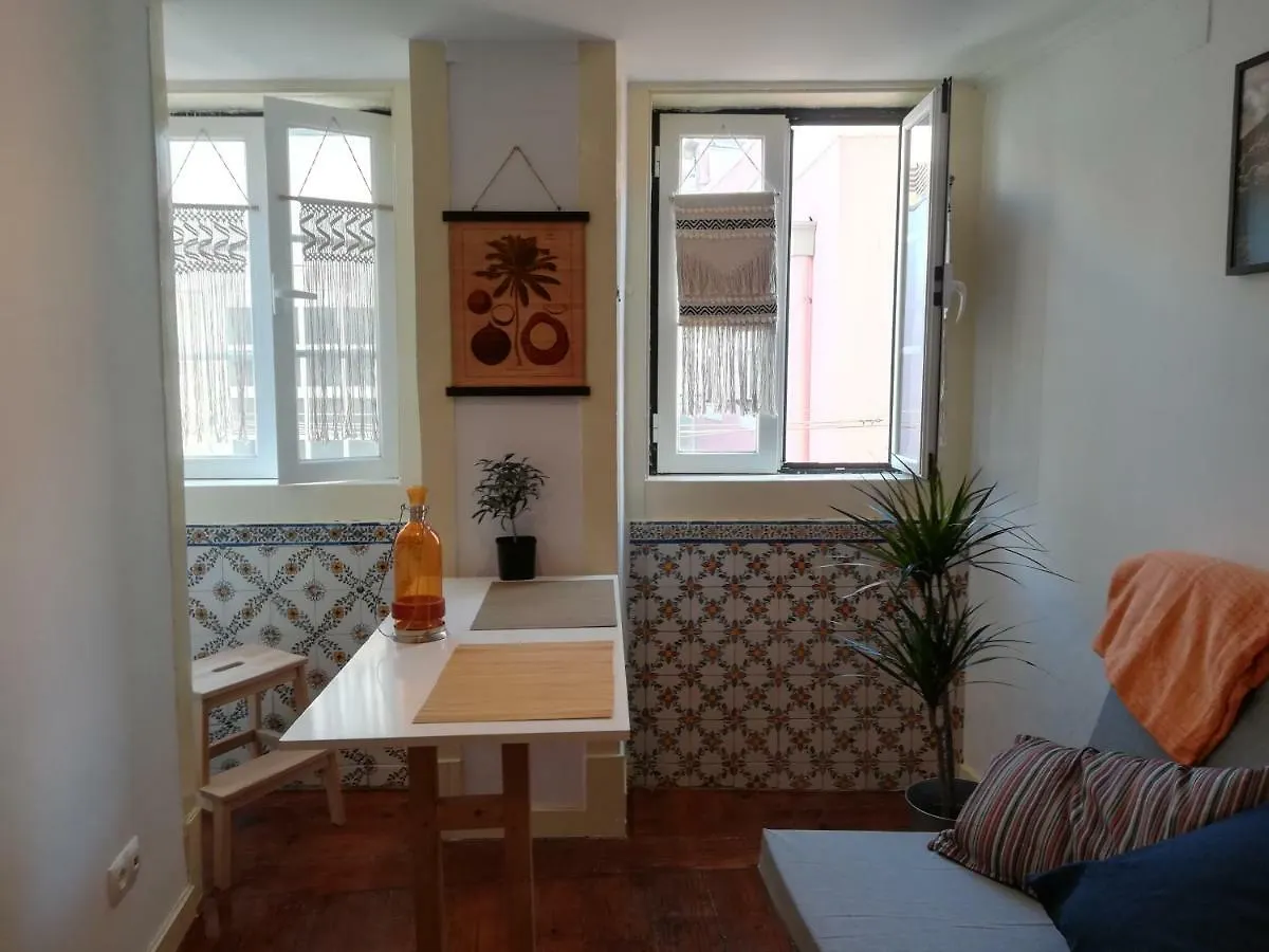Mouraria Downtown Apartment Lisboa Portugal